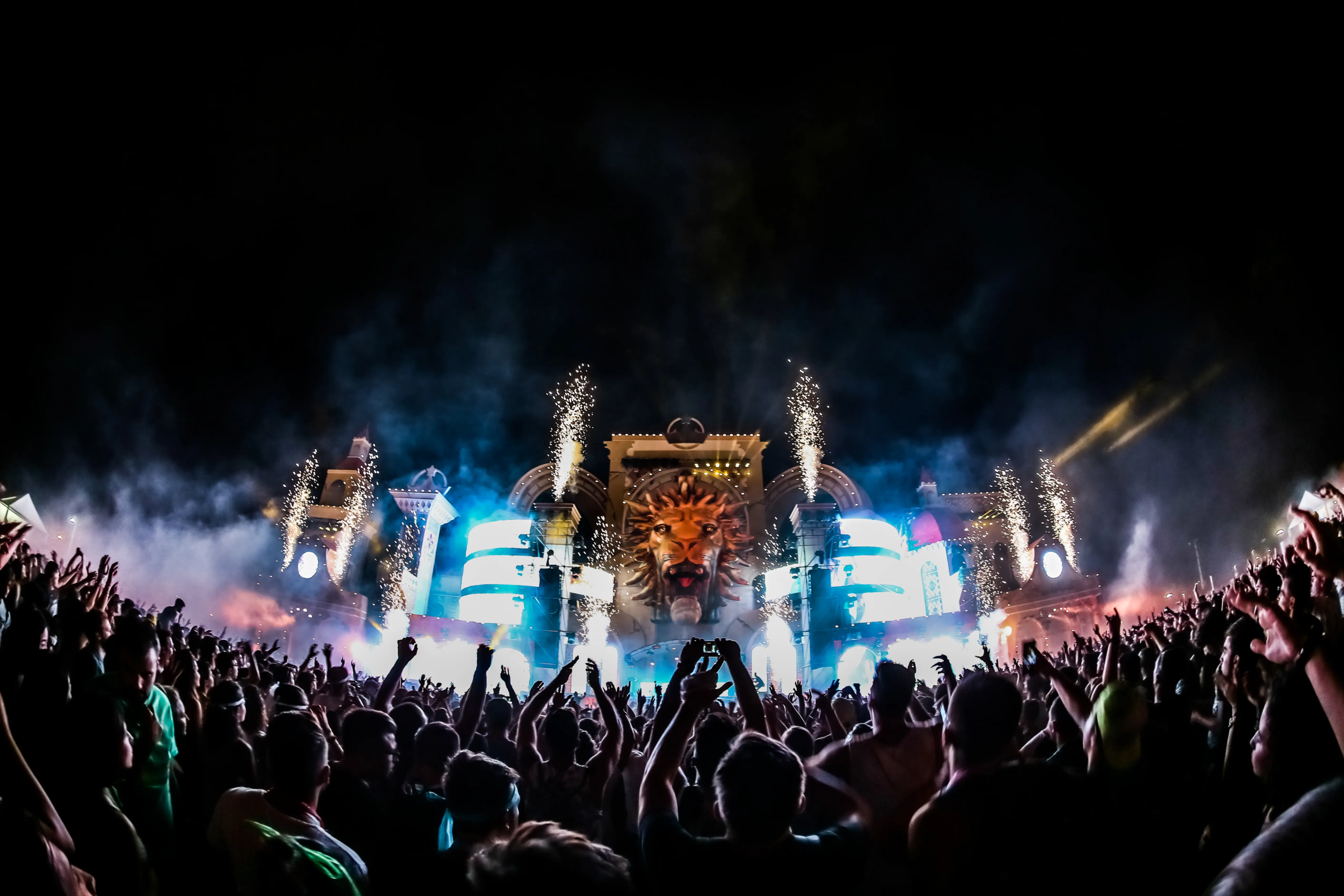 il fotografo per eventi bruno garreffa scatta una foto live al Wish Outdoor Festival a firenze