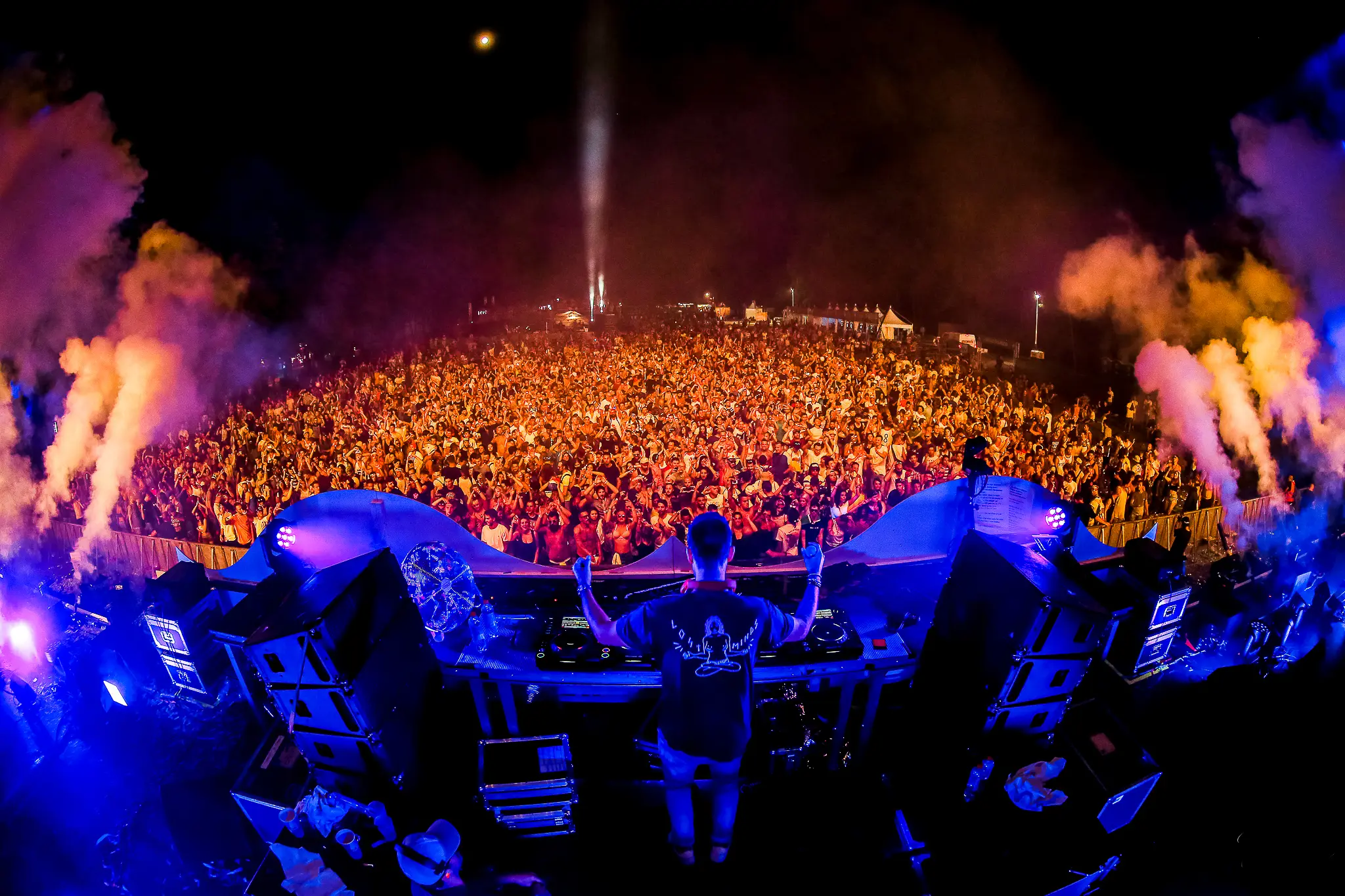 foto dj set live scattata dal fotografo di eventi milano bruno garreffa